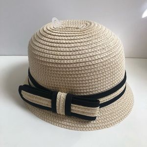🇺🇸 NEW Milani Cream Hat with Blue Trim